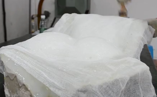 液態硅膠產品變形或縮水該怎么解決 ？